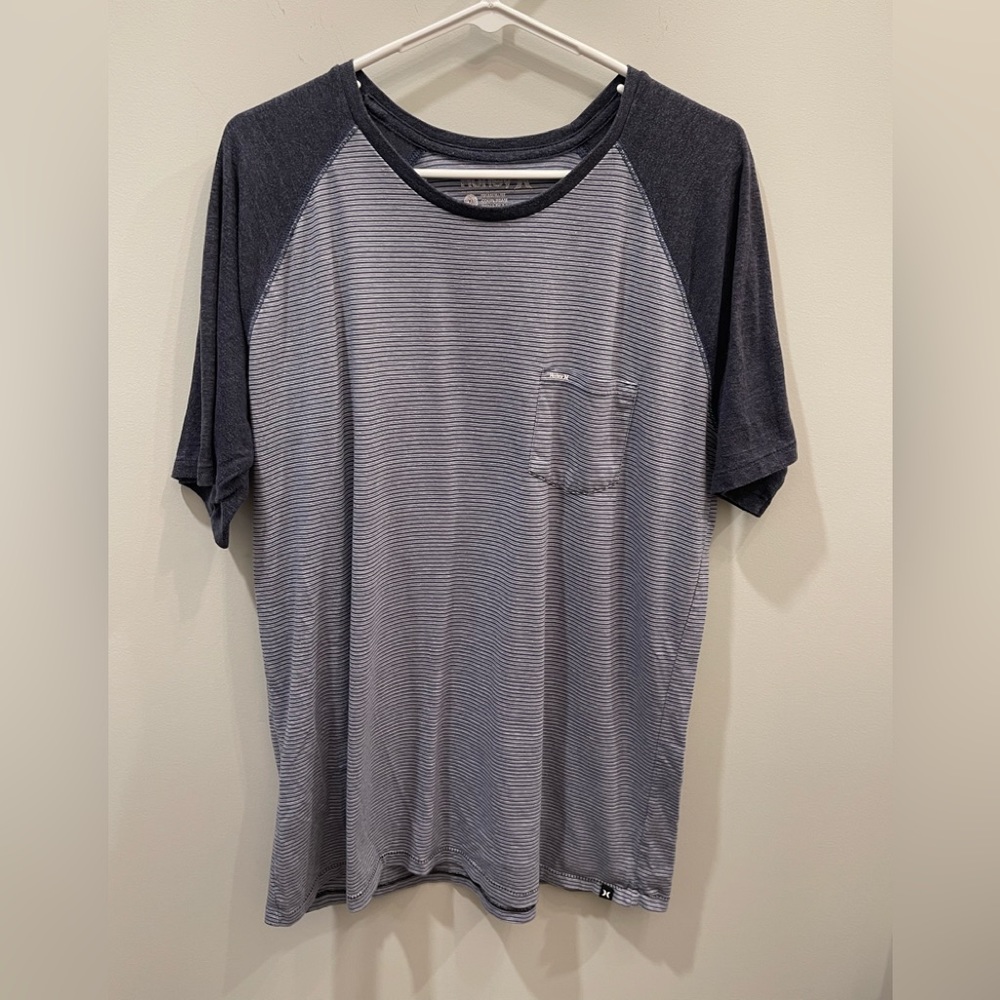 Hurley XL blue & white striped with pocket